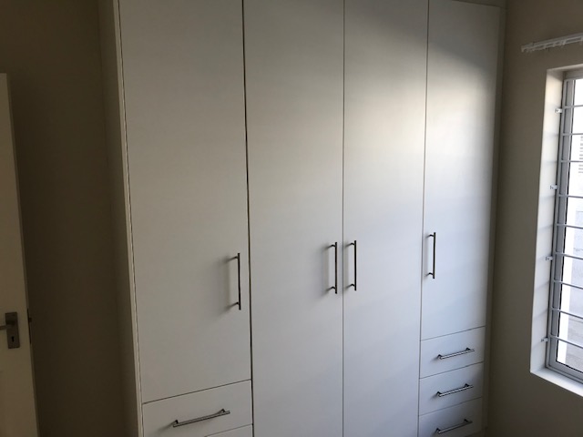 To Let 3 Bedroom Property for Rent in Sunningdale Western Cape